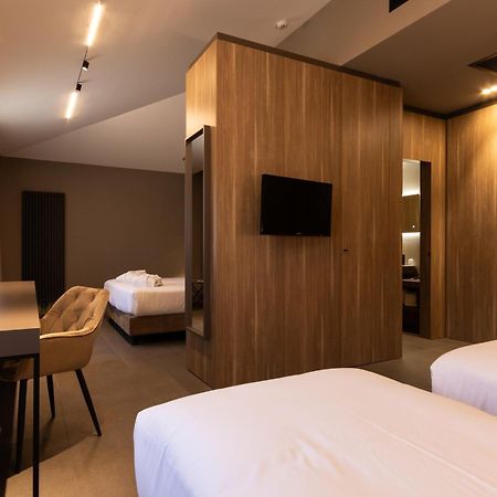 Sport Village Hotel & Spa กัสเตลดิซังโกร ภายนอก รูปภาพ