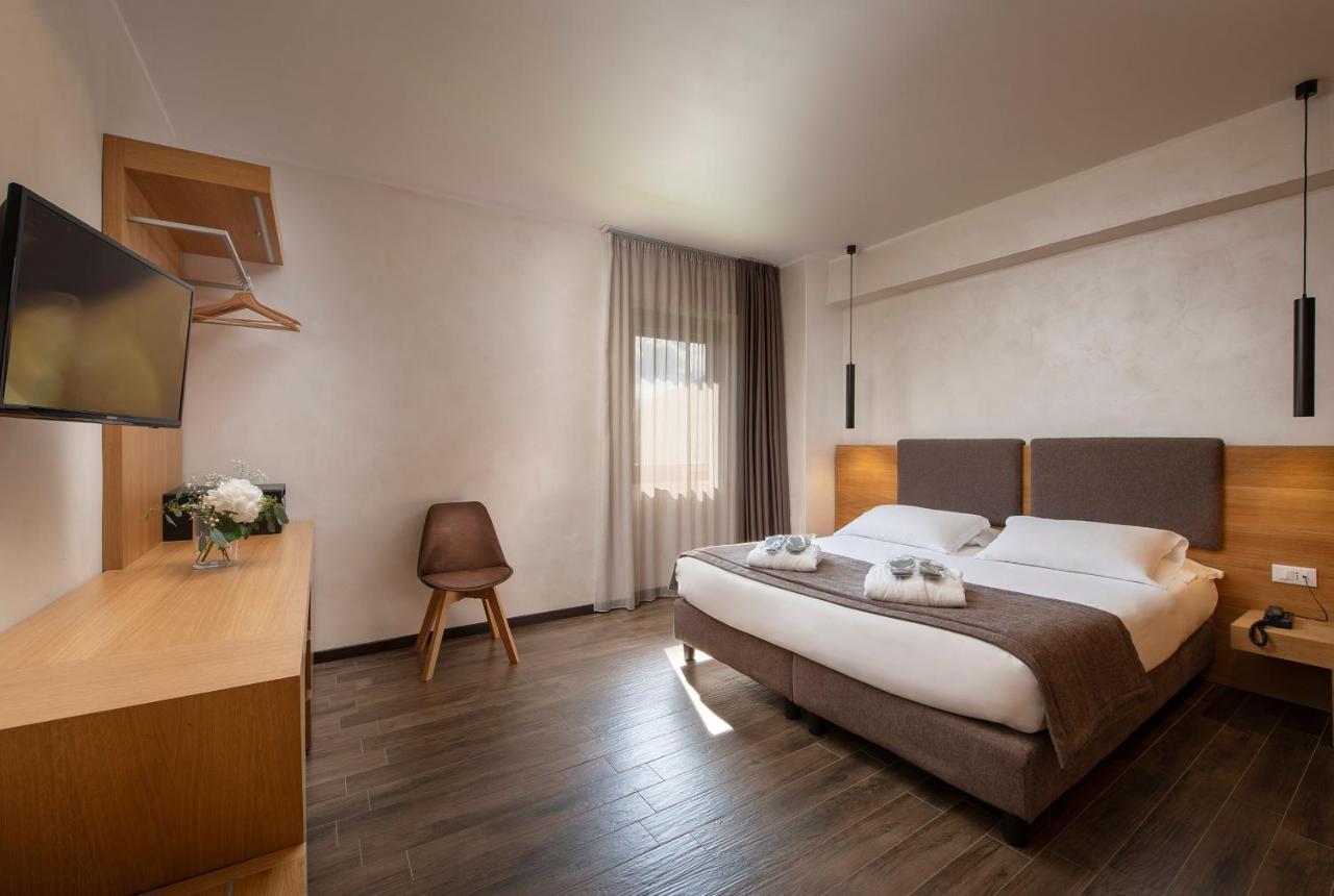 Sport Village Hotel & Spa กัสเตลดิซังโกร ภายนอก รูปภาพ